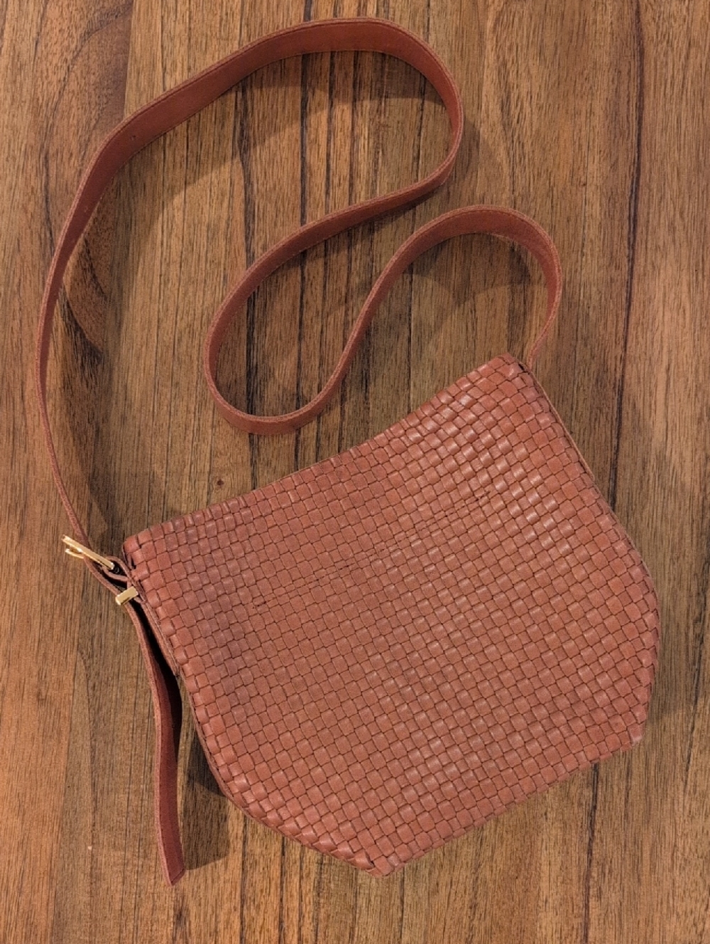 Madewell The Essential Mini Bucket Tote - Picture 4 of 9